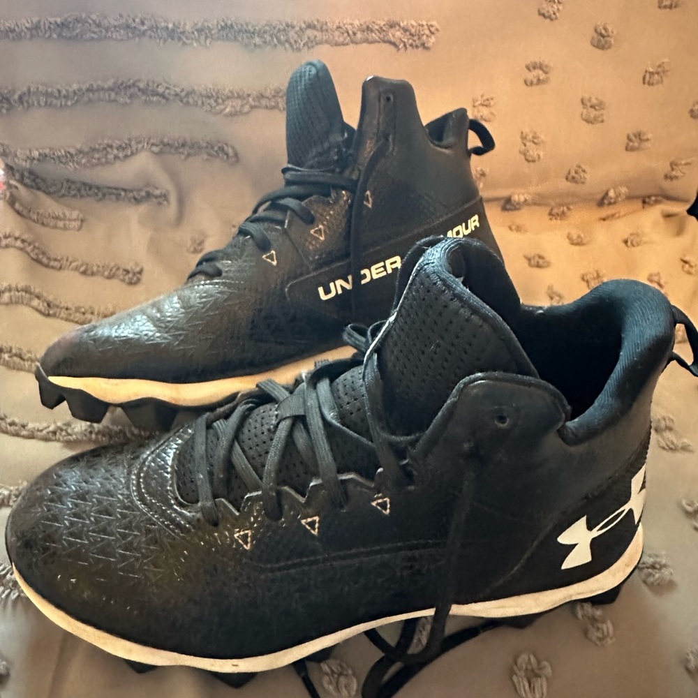 Under Armour Black High-Top Football Cleats